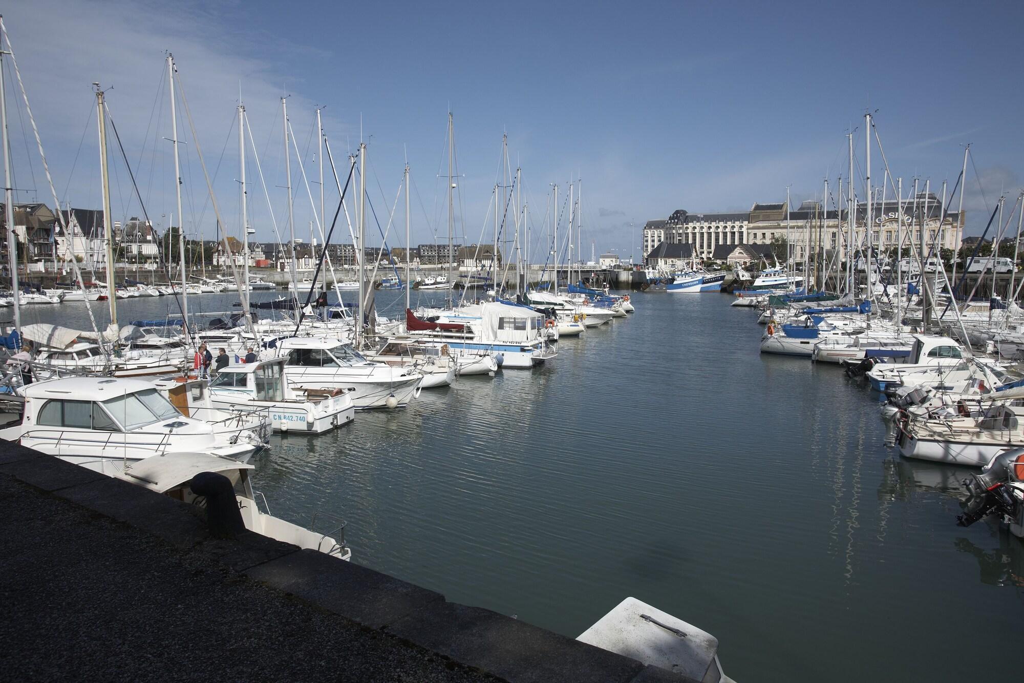 تروفيي سور مير Sowell Residences Le Port المظهر الخارجي الصورة